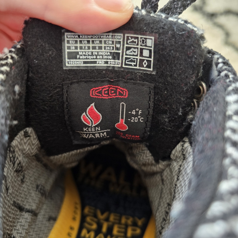 KEEN Kaci II Winter Insulated Waterproof Boots - Picture 8 of 8